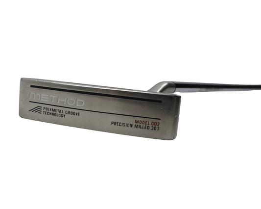 Nike method 002 Putter (Tiger Woods) - Reswing